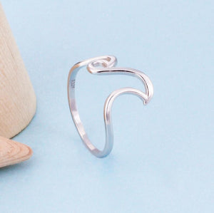 NEW Sterling Silver Surfing Waves Ring